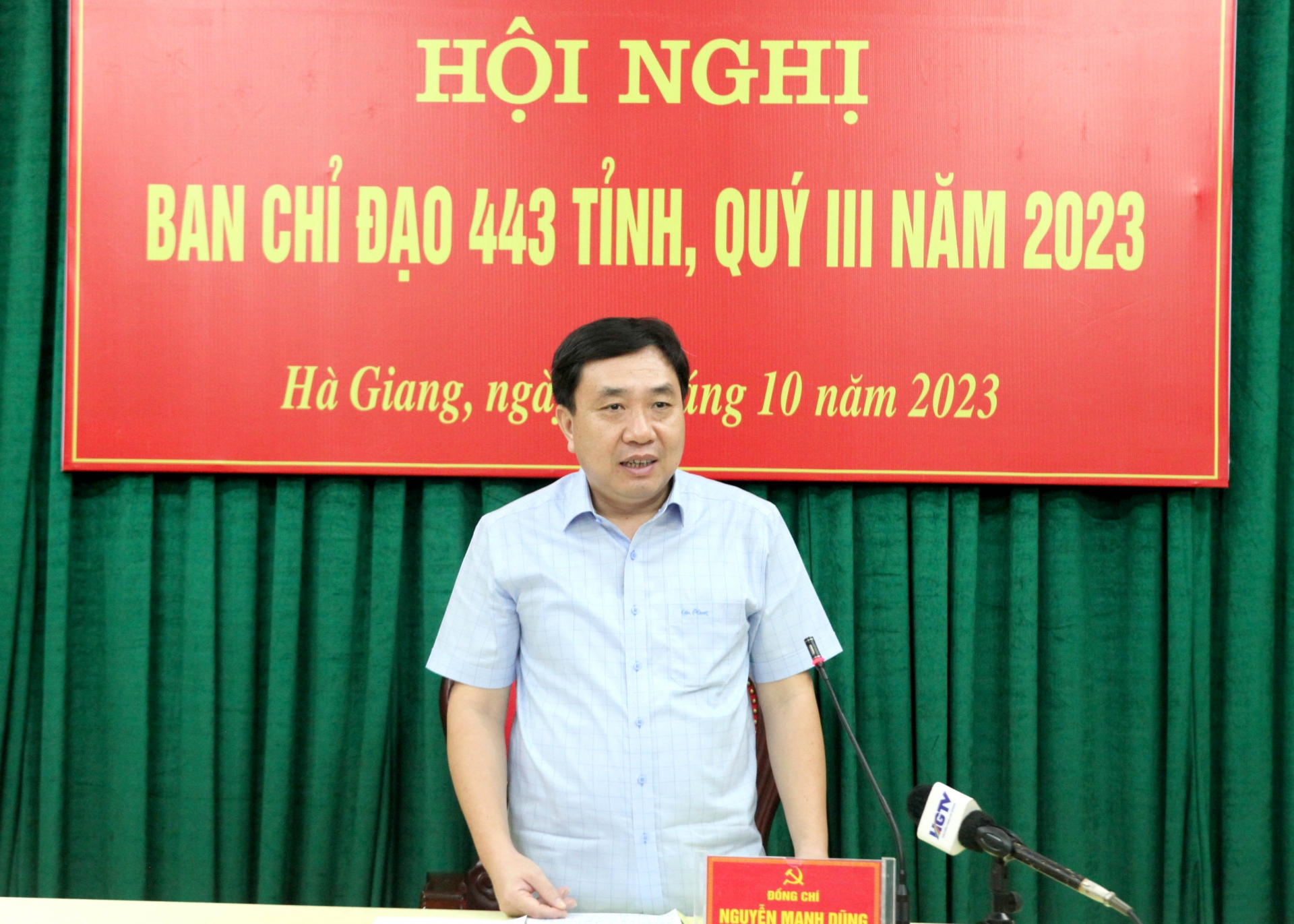 Der amtierende Provinzparteisekretär Nguyen Manh Dung hielt auf der Konferenz eine Abschlussrede.