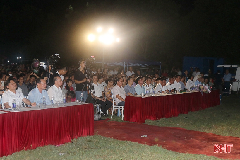 ความประทับใจจากงานดนตรี “บ้านเกิดรัก” ณ เมืองงีซวน