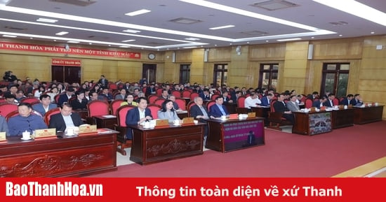 Hơn 35 nghìn cán bộ, đảng viên tỉnh Thanh Hóa cập nhật chuyên đề “Xây dựng và phát triển nền văn hóa Việt Nam tiên tiến, đậm đà bản sắc dân tộc”