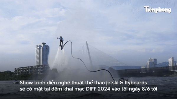Eine atemberaubende Flyboard-Stuntshow auf dem Han-Fluss, wie aus einem Actionfilm.