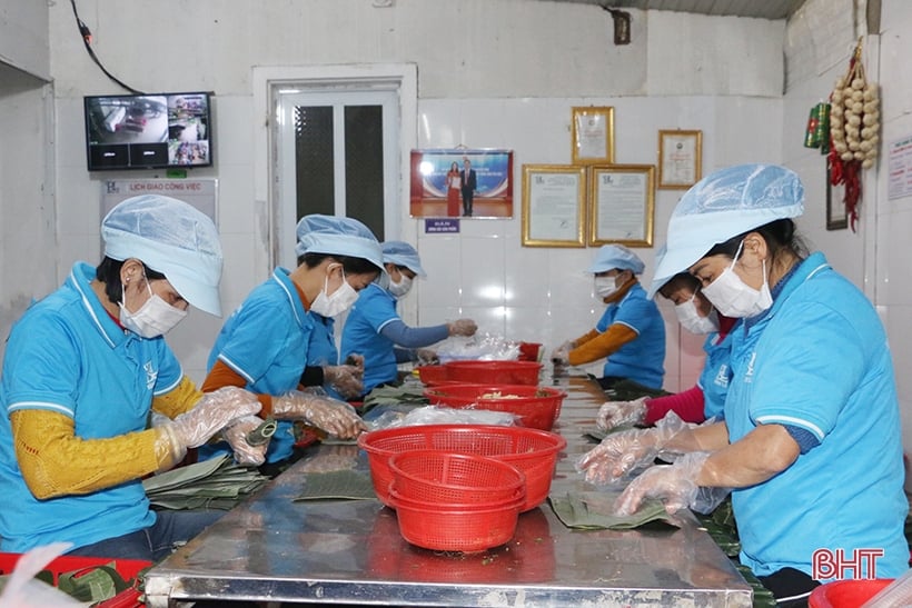 Huong Son OCOP facility speeds up production to serve Tet market