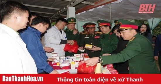 Khám bệnh, cấp thuốc miễn phí cho người dân khu vực biên giới Việt Nam