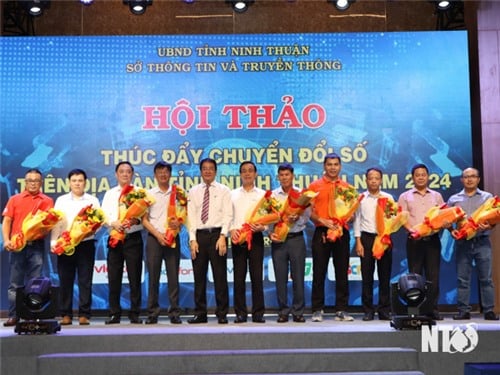 Workshop on Promoting Digital Transformation in Ninh Thuan Province in 2024