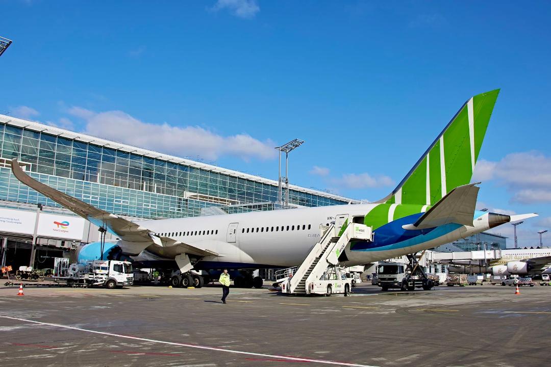 Which airline is the most punctual?