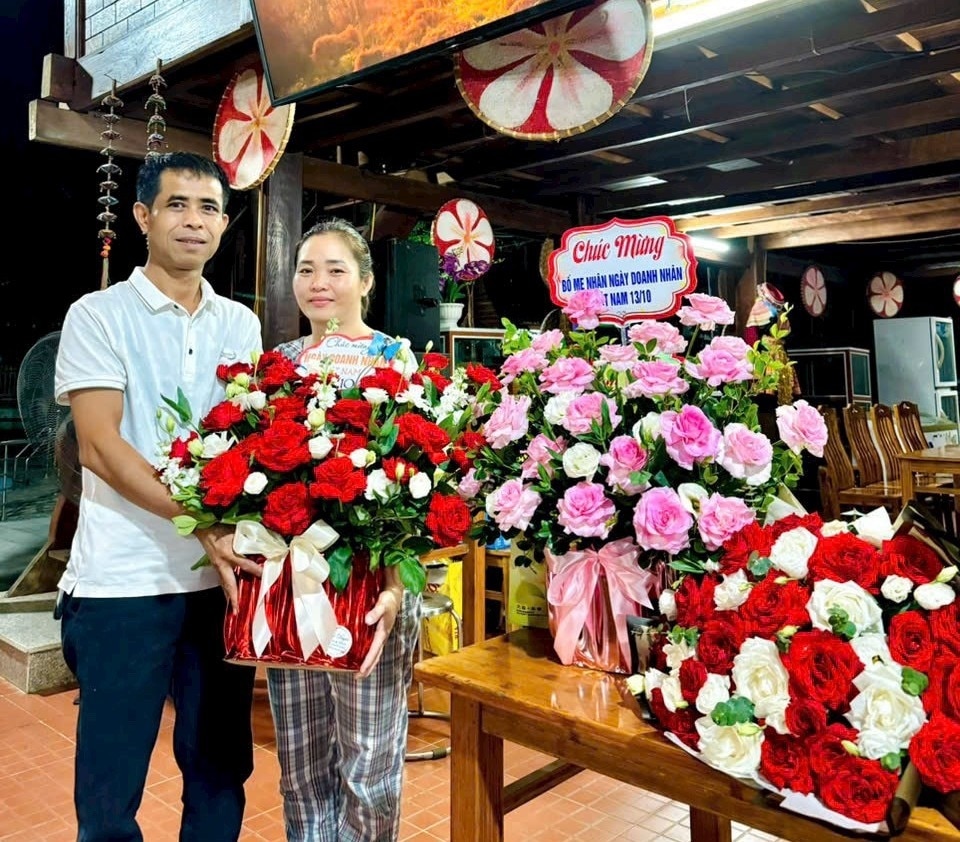 Anh Phạm Văn Thuyền, dân tộc Thái, một doanh nhân thành đạt ở xã Hồi Xuân, huyện vùng cao Quan Hóa