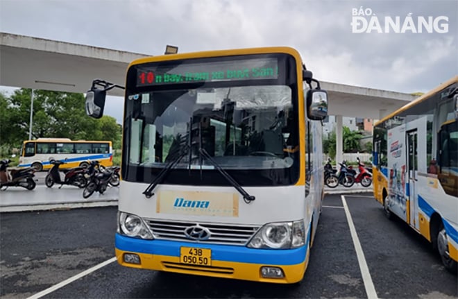 Betreiben Sie 3 Busse auf neuen Strecken