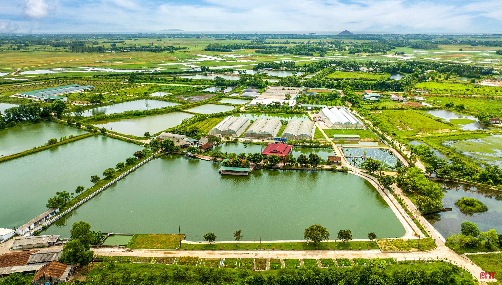 Building new rural areas in Ha Tinh: Going into depth, effectively and sustainably (Part 3): Persisting in the goal of a modern, peaceful, and uniquely-identified countryside