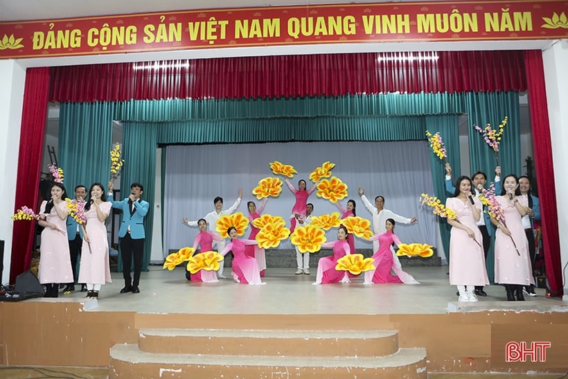 Sẵn sàng cho ngày khai hội chùa Hương Tích