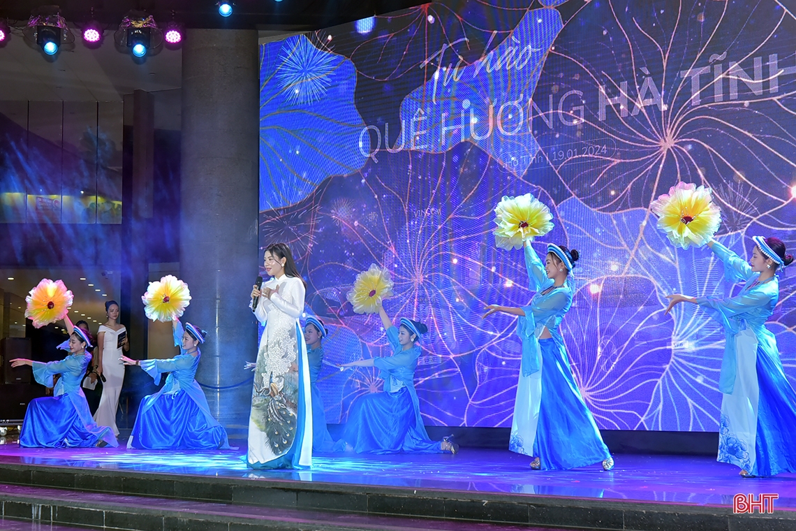 VinFast opens event to show pride in hometown Ha Tinh