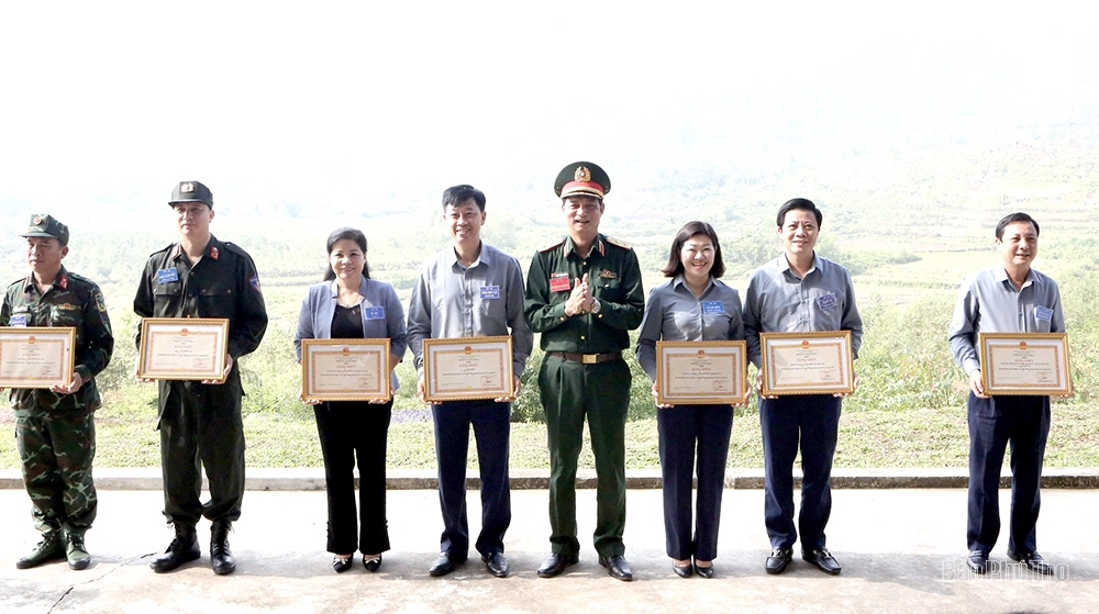 Phu Tho successfully completed the Provincial Defense Area exercise mission.