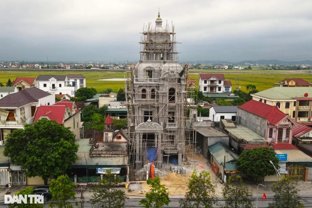 Vùng quê nhan nhản biệt thự, lâu đài được ví như làng châu Âu ở Nghệ An - 7