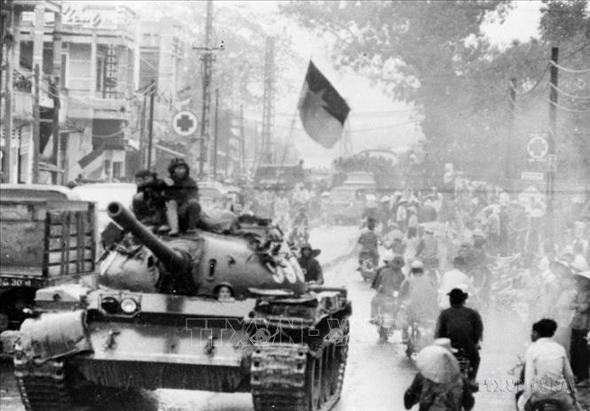 Percée stratégique, tournant pour le jour de la victoire