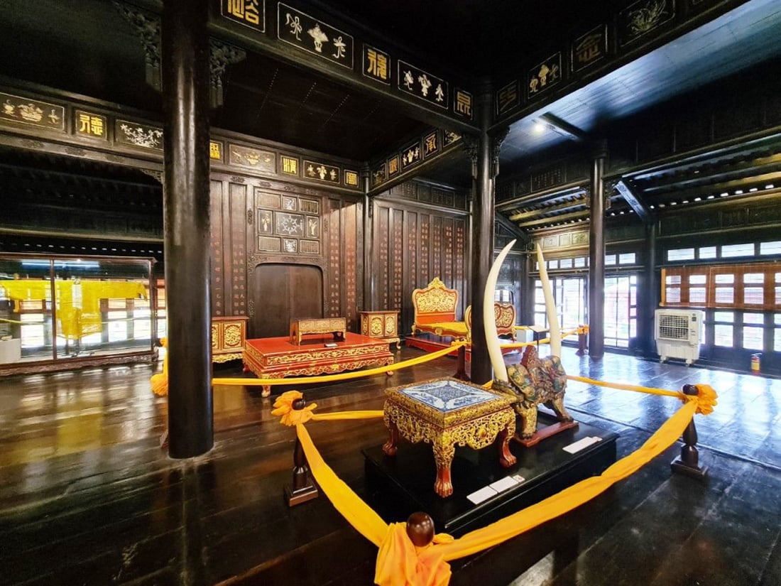 ព្រះបរមរាជវាំង Long An ជាកន្លែងតាំងបង្ហាញវត្ថុបុរាណរបស់រាជវង្សង្វៀនច្រើនបំផុត - រូបថត ៥.