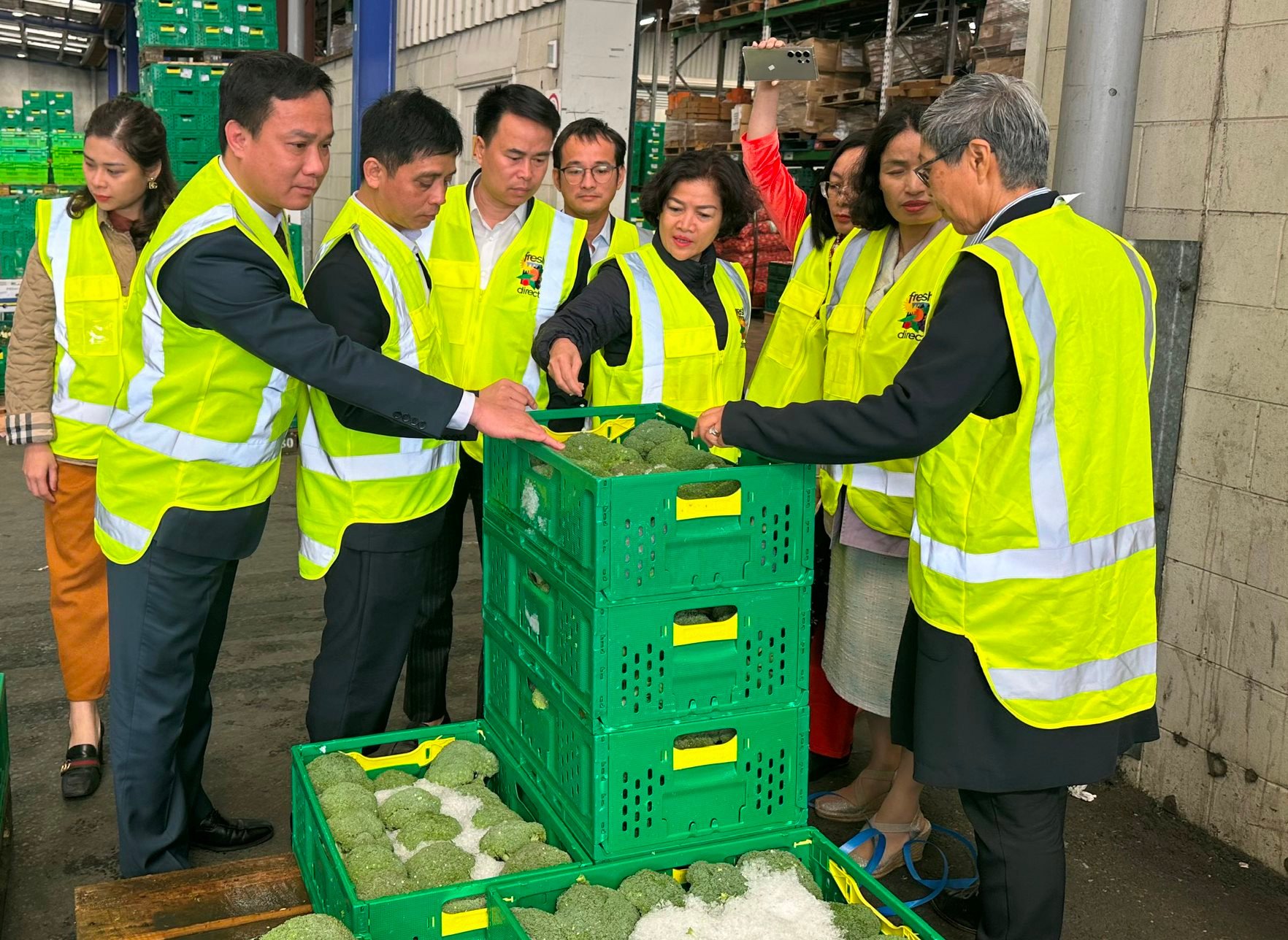 Chairman of the Provincial People's Committee Trieu The Hung promotes trade and investment in New Zealand