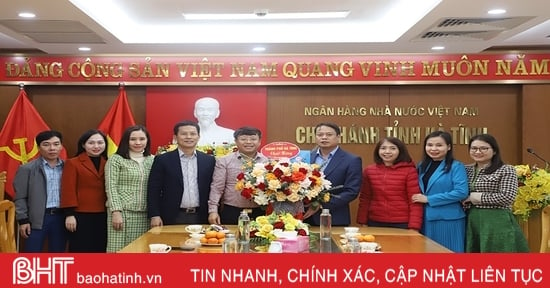 Lãnh đạo TP Hà Tĩnh động viên các đơn vị thực hiện nhiệm vụ quyết toán