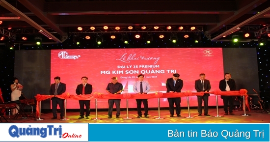 Apertura del concesionario 3S Premium MG Kim Son Quang Tri