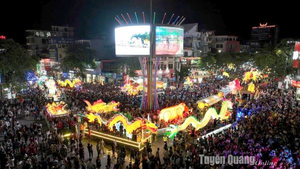 Lễ hội Thành Tuyên được cấp chứng nhận bản quyền nhãn hiệu