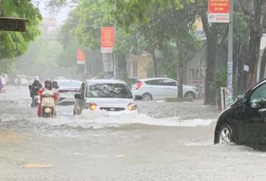 Responder proactivamente al riesgo de inundaciones y deslizamientos de tierra