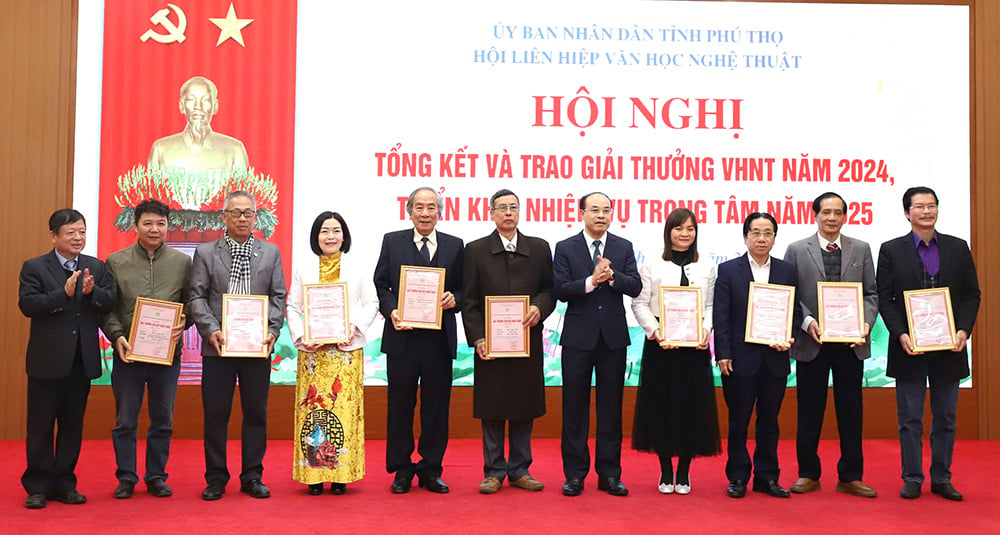 Hội nghị tổng kết và trao giải thưởng Văn học Nghệ thuật năm 2024