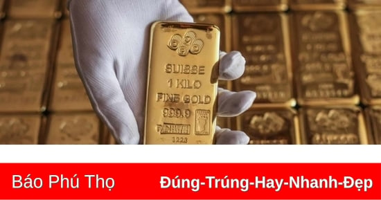 Bao trùm trong “sắc đỏ”