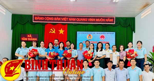 KỶ NIỆM 94 NĂM NGÀY TRUYỀN THỐNG CÔNG TÁC DÂN VẬN CỦA ĐẢNG (15/10/1930 - 15/10/2024) VÀ 25 NĂM NGÀY DÂN VẬN CỦA CẢ NƯỚC (15/10/1999