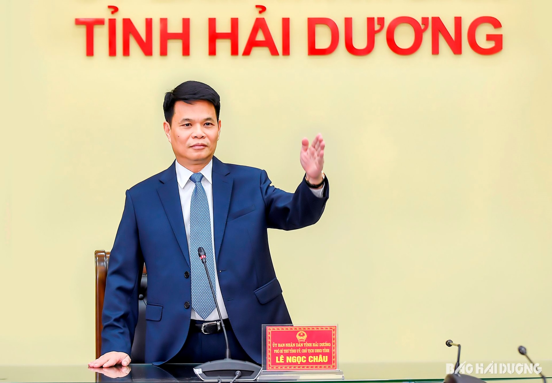 chairman-of-the-people's-committee-of-hai-duong(2).jpg