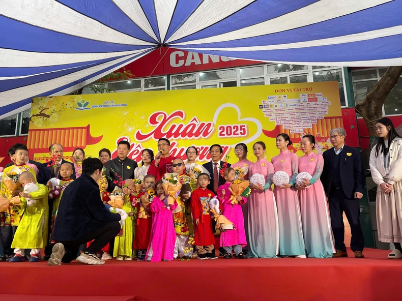 国立小児病院で何千人もの小児患者と過ごす暖かい旧正月休み（写真1）