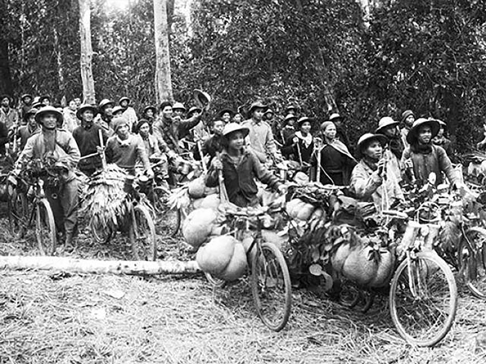 Transport von Lebensmitteln für die Dien Bien Phu Kampagne