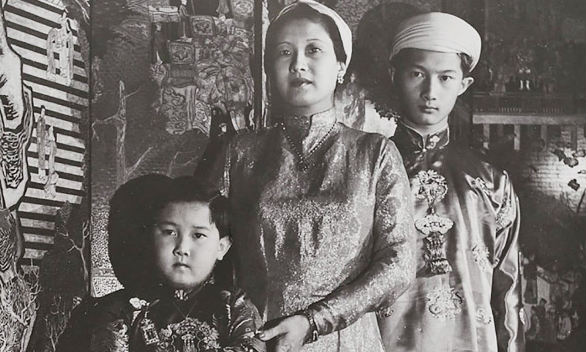 Queen Nam Phuong, King Bao Dai through international lens