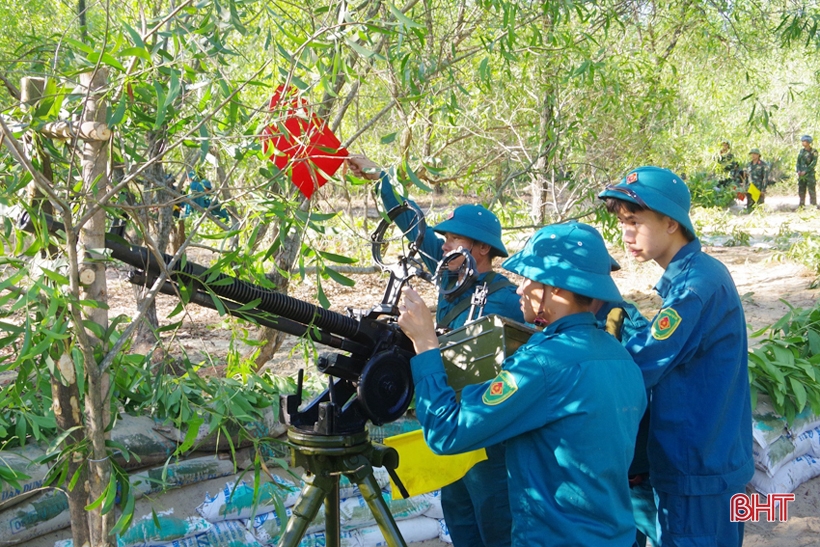 Chú trọng phát triển đảng viên trong lực lượng “sao vuông” ở Hà Tĩnh