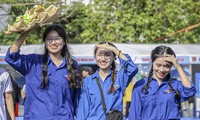 Emocionante Festival de Nuevos Estudiantes de la Universidad de Danang