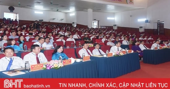 Séance solennelle du Congrès de l'Association des agriculteurs de Ha Tinh, trimestre 2023