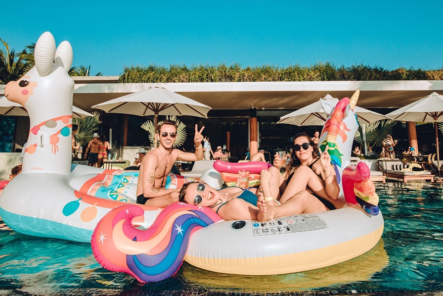 10 Most Luxurious Beach Clubs in Southeast Asia