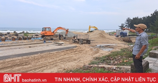 ការ​គ្រប់​គ្រង​ការ​ហូរ​ច្រោះ​ឆ្នេរ​ធ្វើ​ការ
