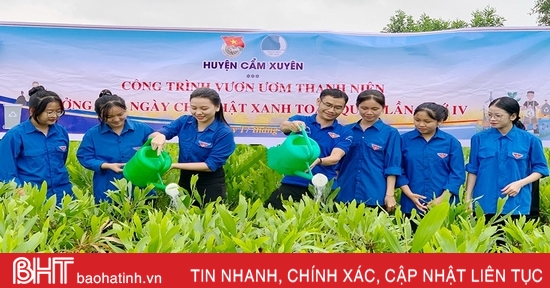 សមាជិកសម្ព័ន្ធយុវជន Ha Tinh ជាង 4,000 នាក់បានឆ្លើយតបទៅនឹងថ្ងៃអាទិត្យបៃតងលើកទី 4