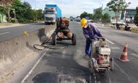 Repairing damaged and peeling 'trillion-dollar' national highway