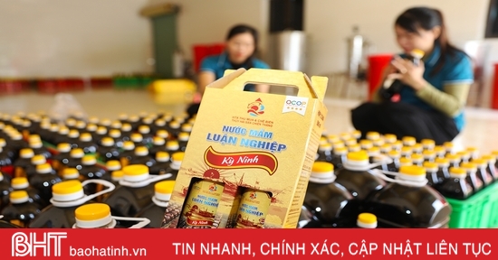 Nước mắm truyền thống làng biển phía Nam Hà Tĩnh “đắt khách” dịp tết