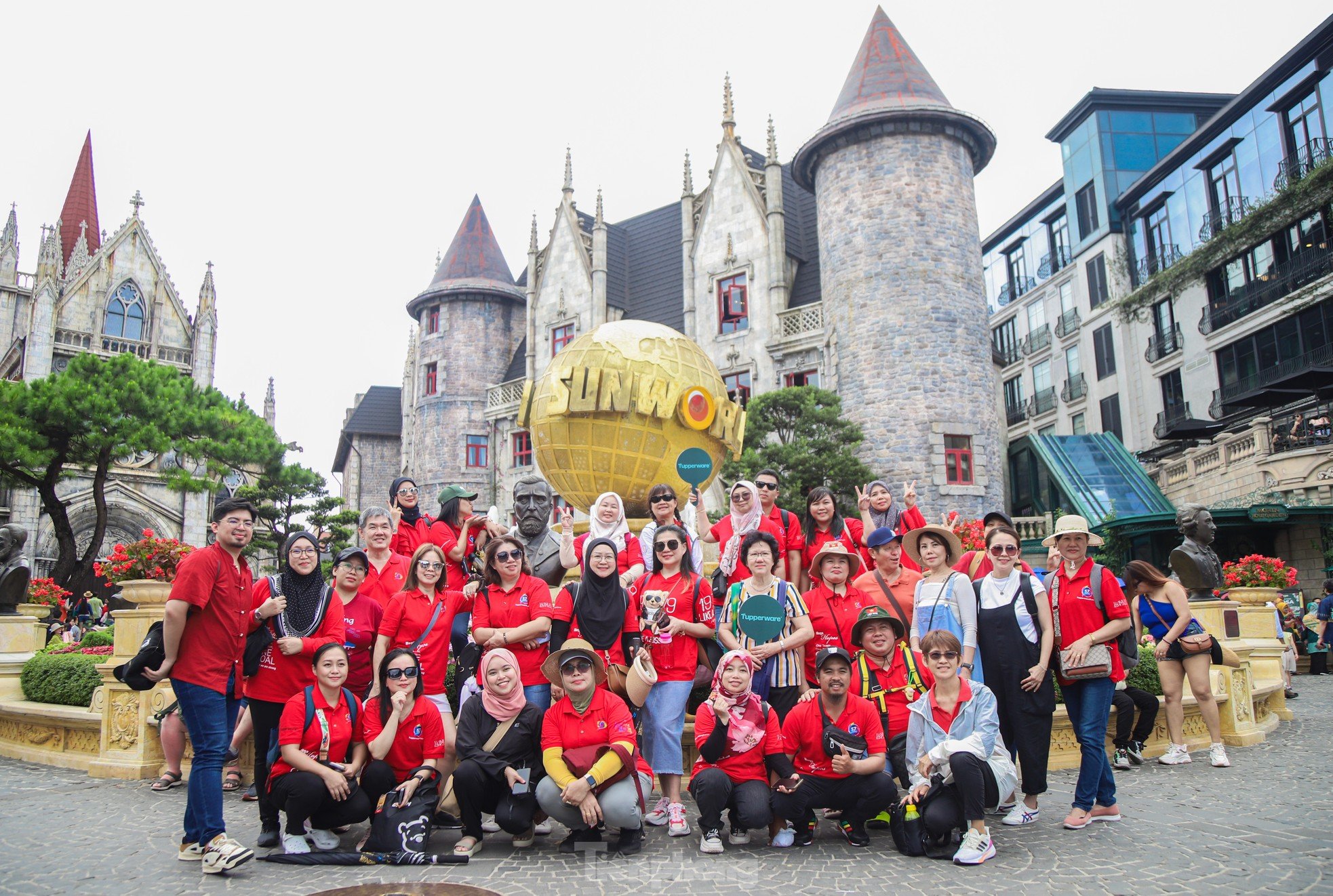 Indian tourists flock to Da Nang photo 7