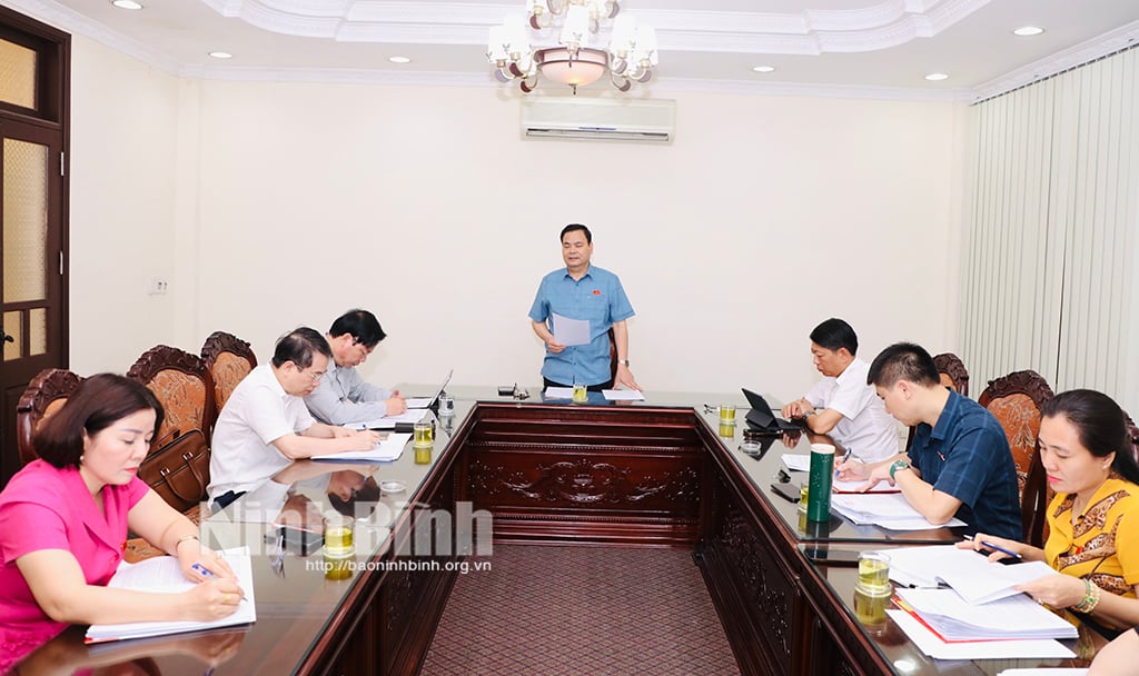 The 22nd session of the 15th Provincial People's Council was discussed in groups.