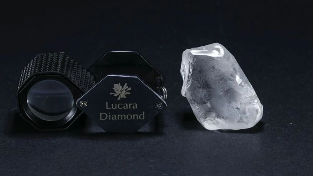 166 Karat reiner Diamant entdeckt