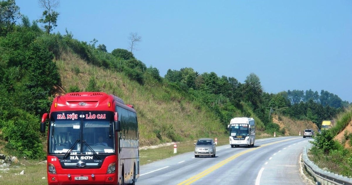 Kontrollieren, überprüfen und organisieren Sie den Verkehr auf Autobahnen mit nur zwei Fahrspuren.