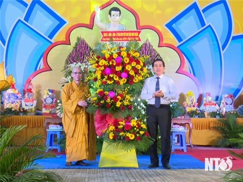 The Executive Committee of the Vietnam Buddhist Sangha of the province organized the Buddha's Birthday Celebration, Buddhist calendar 2568 - Gregorian calendar 2024