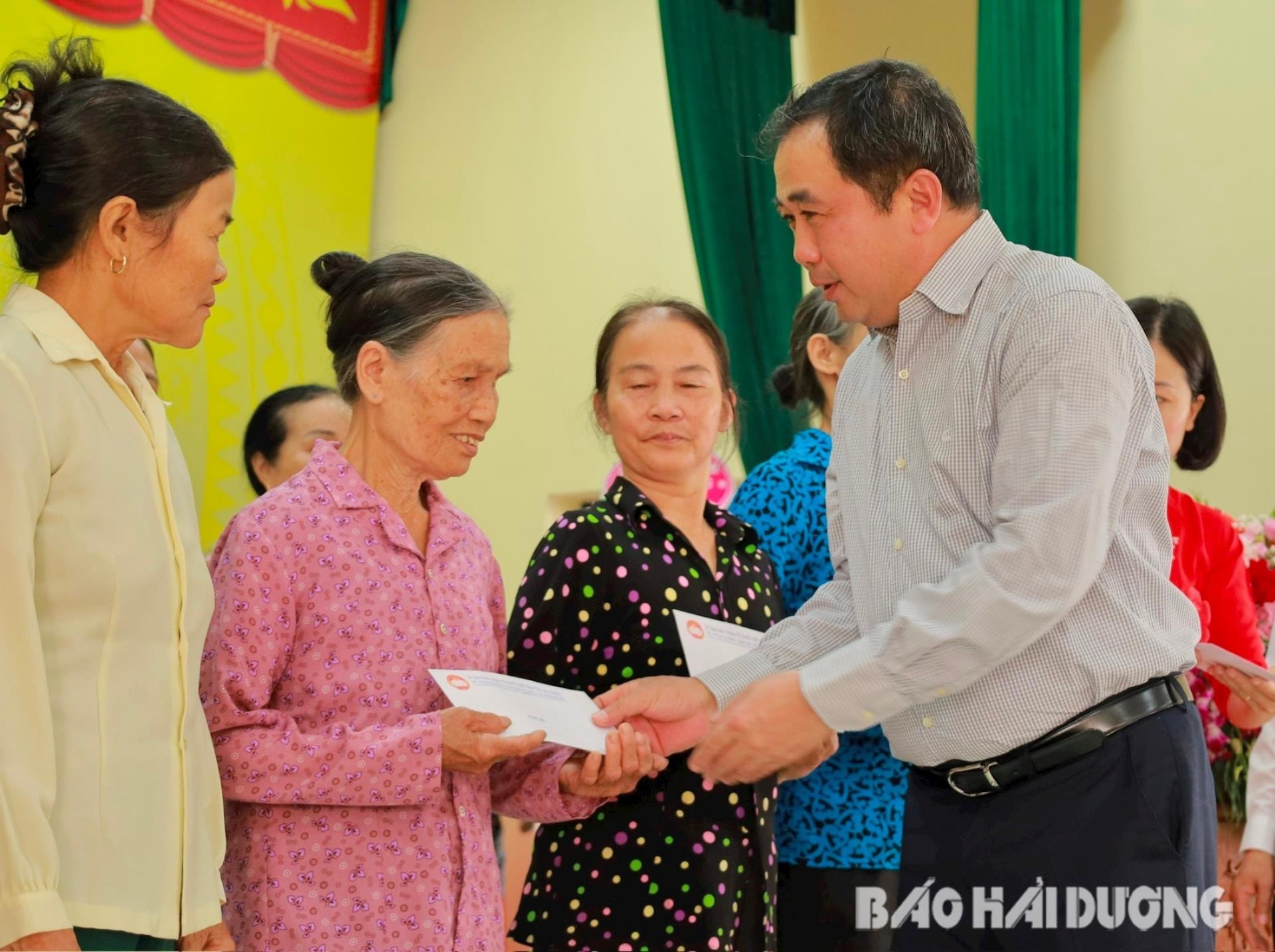 Conférence de retraite de Quang Ruc - D7625abfcad56e835c731f6f126f0868-1-.jpeg