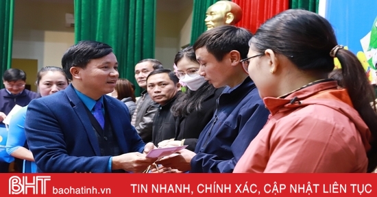 Many activities to care for workers on the occasion of Tet Giap Thin