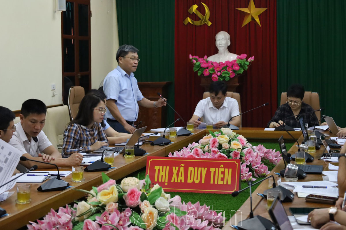 Đoàn công tác của Văn phòng Chính phủ khảo sát việc thực hiện quy trình liên thông điện tử 2 nhóm thủ tục hành chính tại tỉnh Hà Nam