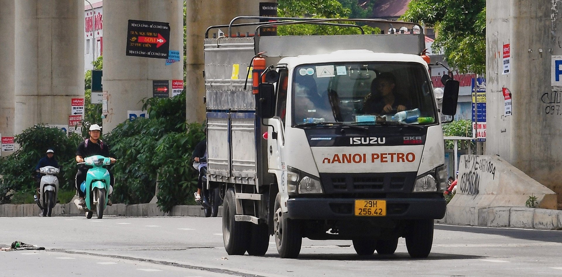 国葬期間中、トラックと乗用車のハノイ中心部への進入禁止