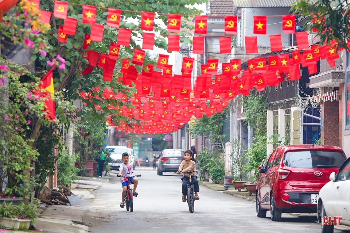 เมืองห่าติ๋ญพัฒนาโครงสร้างพื้นฐานก้าวหน้า สร้างฐานรองรับการขยายพื้นที่เมือง