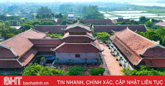 Thăm ngôi cổ tự có niên đại gần 1 thiên niên kỷ ở Hà Tĩnh