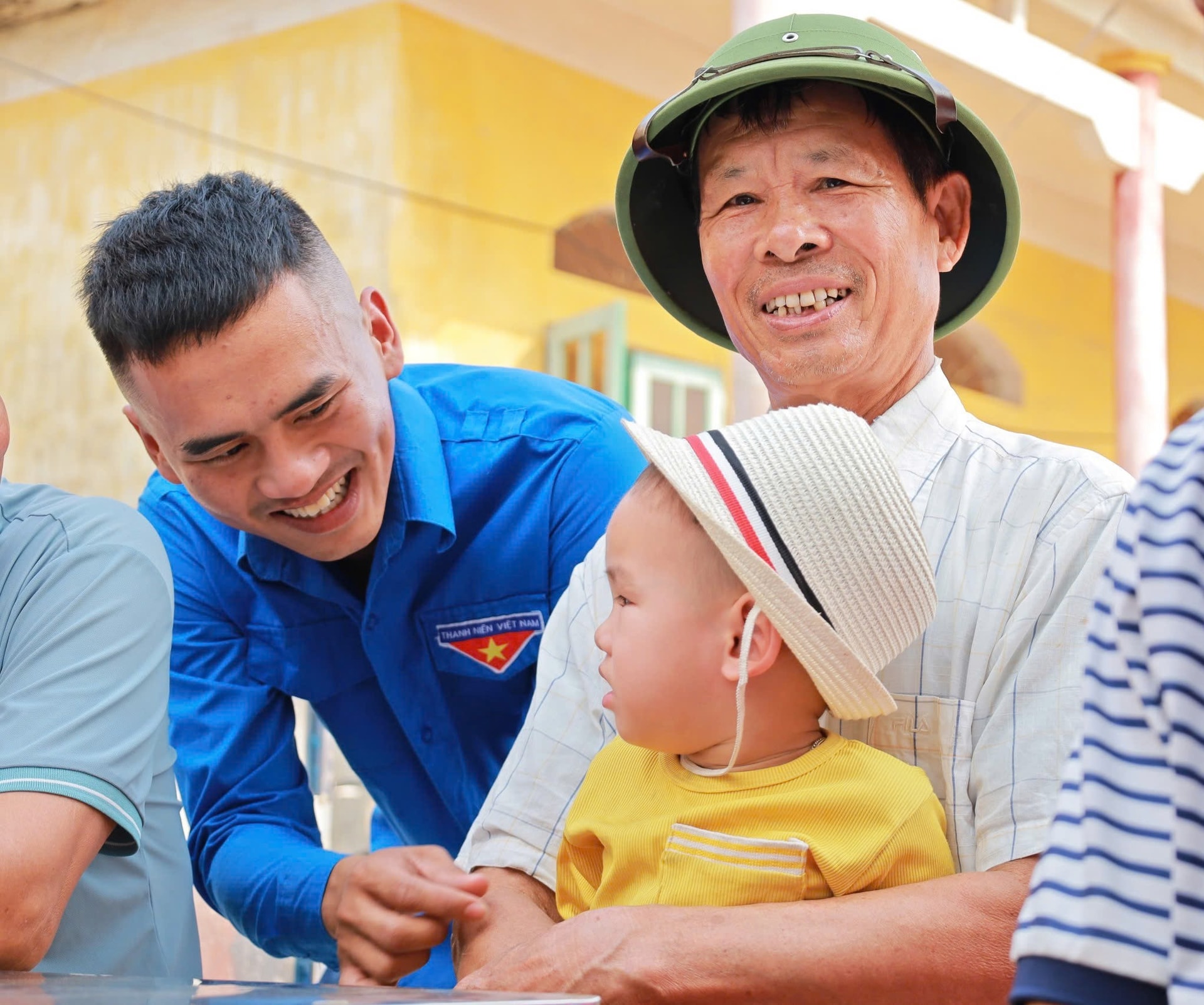 Emocionante Día de la Unidad Nacional en Hai Duong