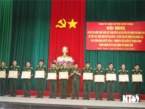 The Provincial Military Command draws experience from training work and summarizes 3 years of implementing Conclusion No. 01 of the Politburo.